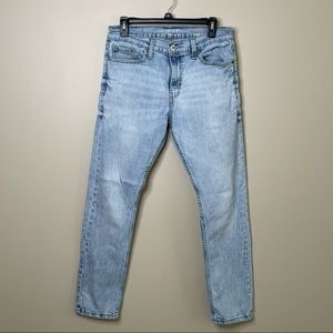 Levi's Signature Taper Light Wash Jeans